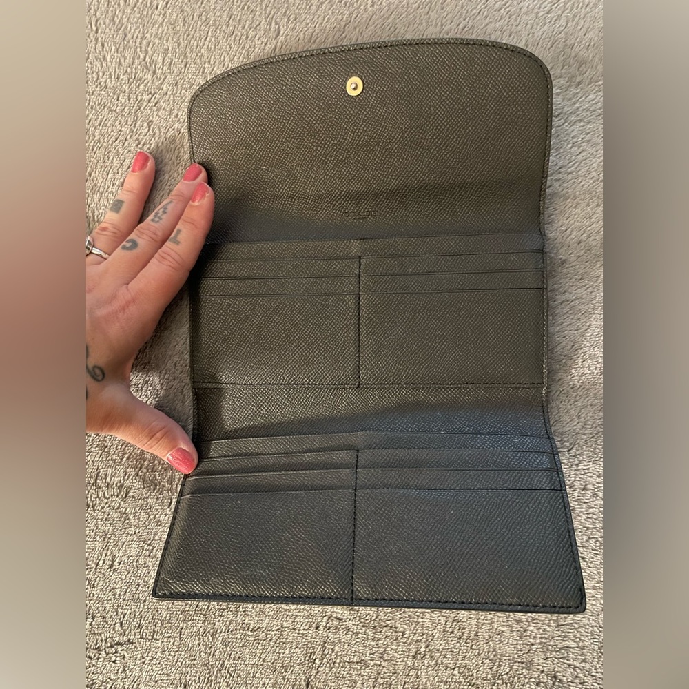 Authentic Coach Wallet - Picture 3 of 4